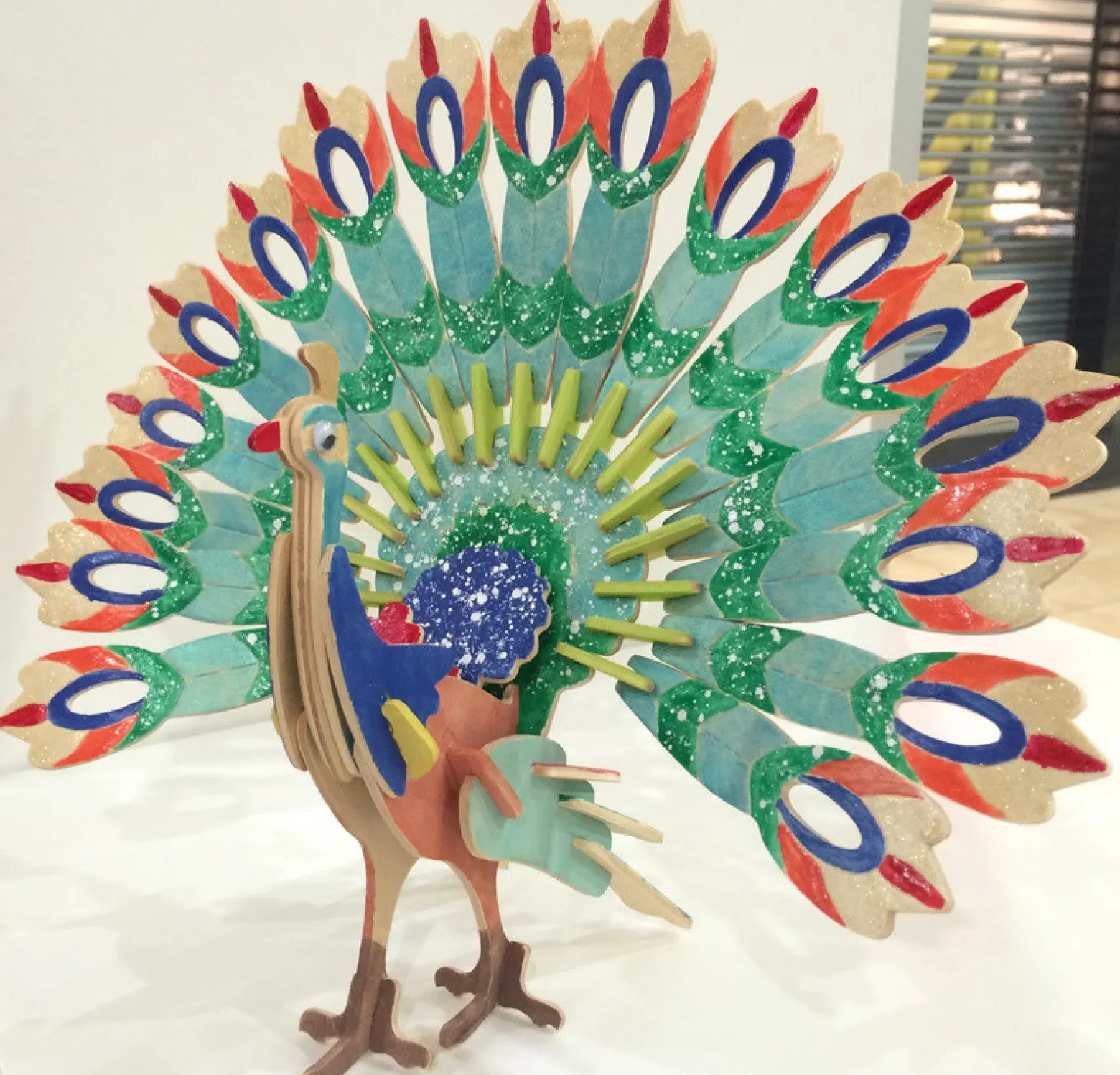 Łamigłówka drewniana Gepetto - Paw (Peafowl)